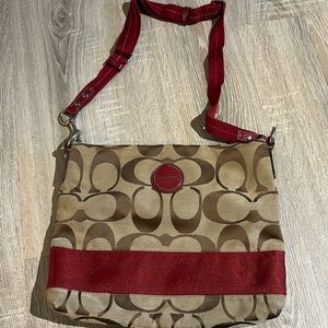 Coach shoulder/crossbody bag, Beige and burgundy